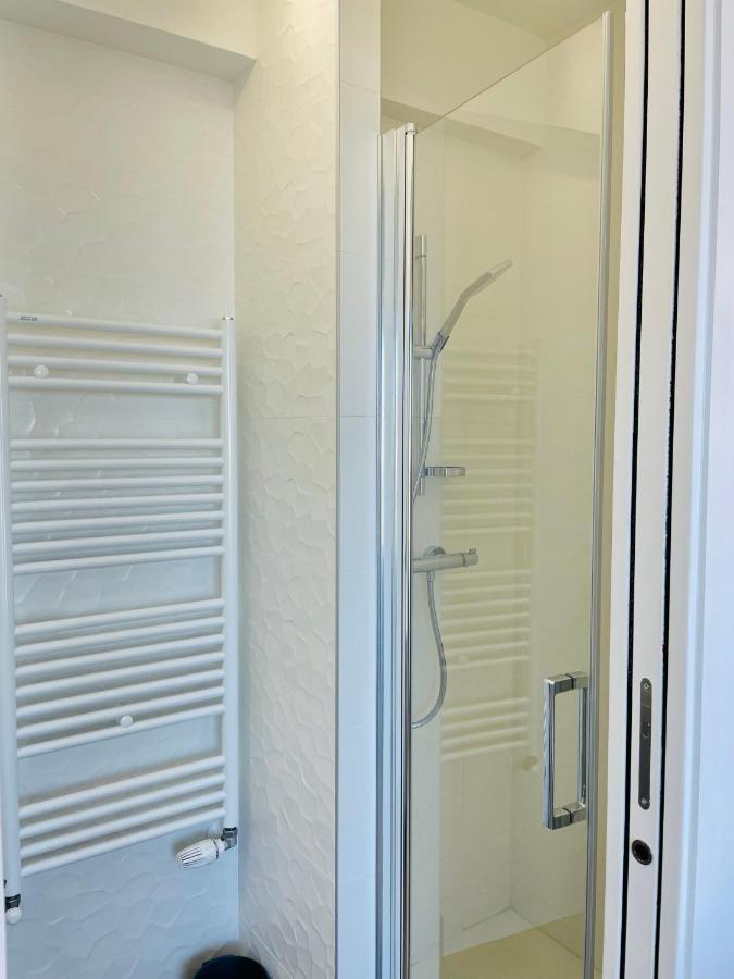 Studio Bel Mod Mont D'Or - Belvedere Moderne Lyon Luaran gambar